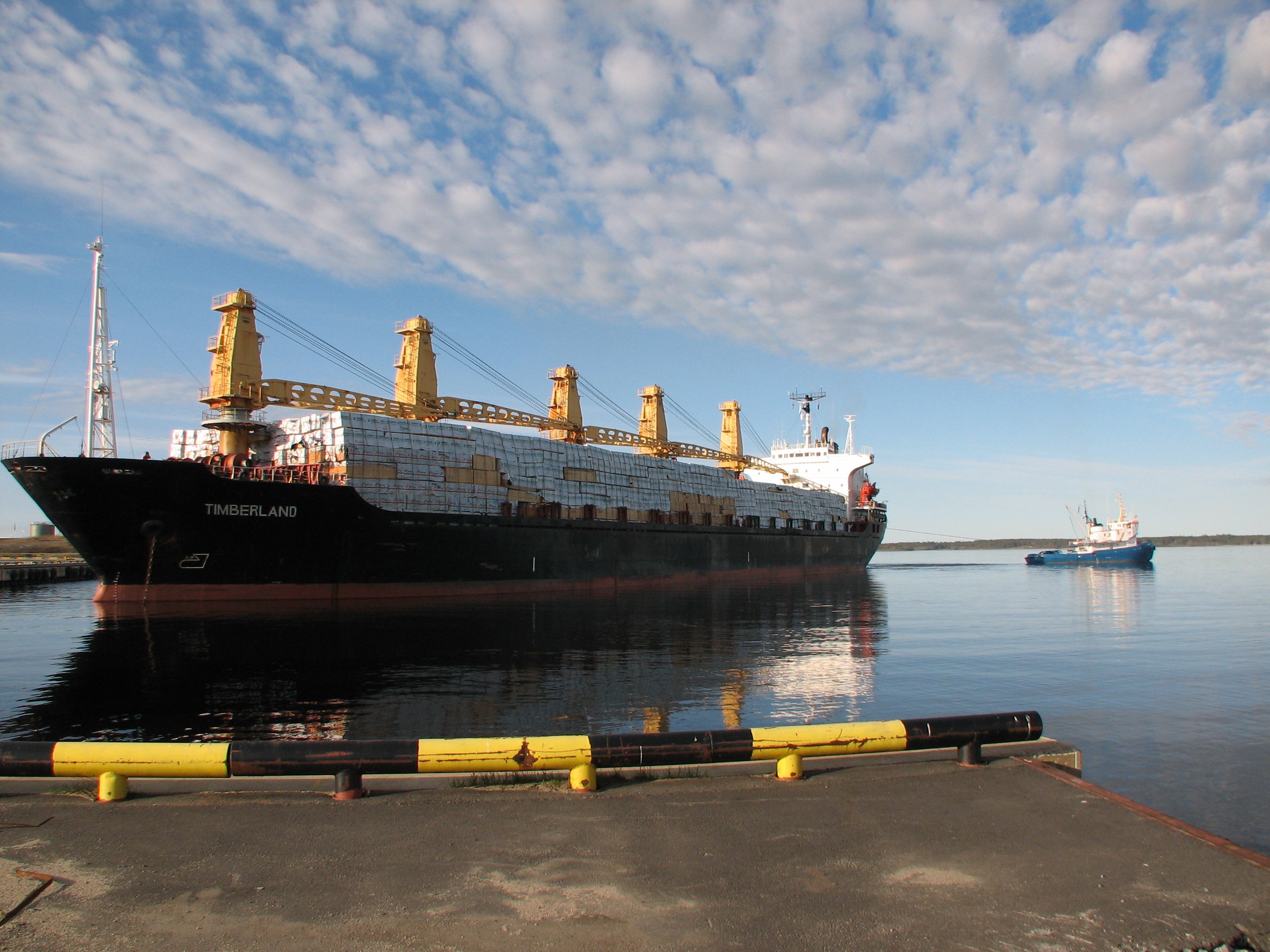 Fartyg som hamnar i land